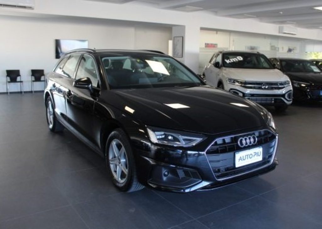 AUDI A4 2.0 TDI 163 CV Avant S-Tronic Mhev Business