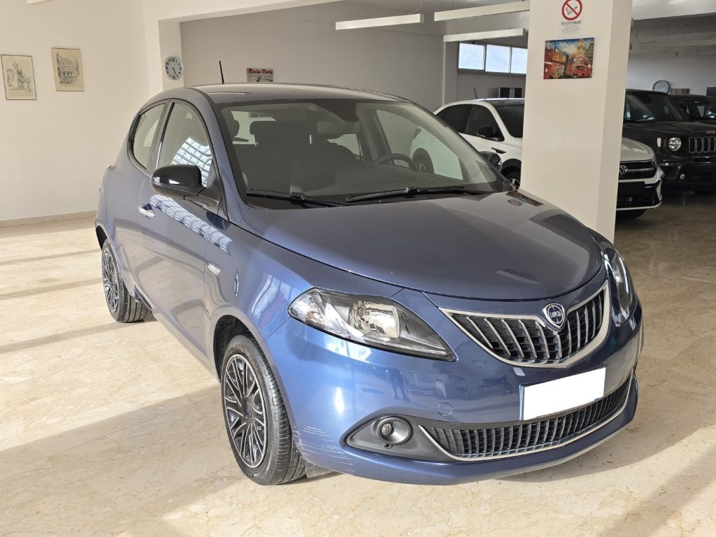 LANCIA Ypsilon 1.0 Hybrid 69 CV Gold